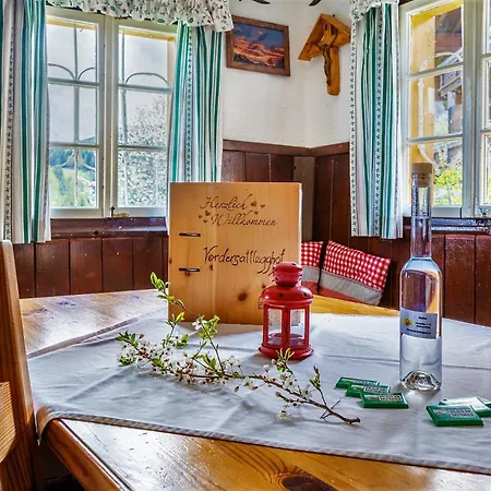 Vordersattlegghofhütte * Hüttau