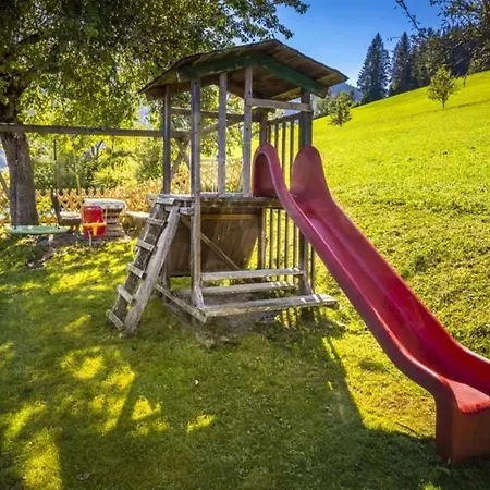 Vordersattlegghofhuette * Hüttau